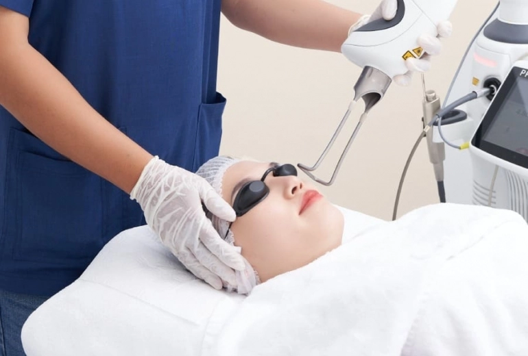 Laser trẻ hoá da – Giải pháp cải thiện nếp nhăn, làn da kém săn chắc không phẫu thuật